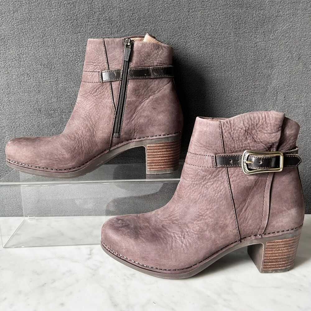 Dansko Hartley Ankle Boot Women's 39/8.5 Brown Nubuck Leather Side Zip